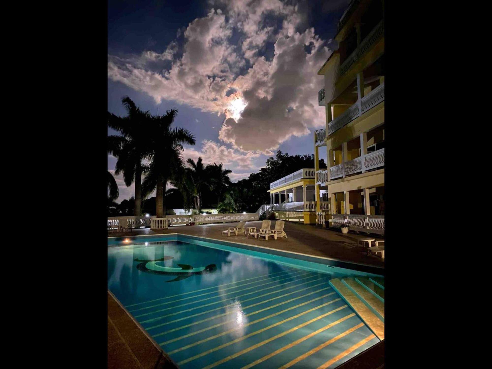 Spring Garden Mobay Resort Montego Bay Esterno foto